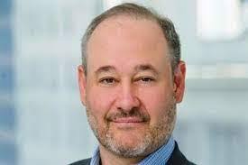 Edward Osinski's Instagram, Twitter & Facebook