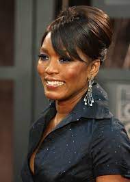 Angela Bassett S Updo Womens Hairstyles Older Women Hairstyles Haute Hair