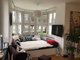 Alte unternehmervilla mit großem grundstück, zentral gelegen aber auf grund der größe des anwesens sehr ruhig. 3 Zimmer Wohnung Zu Vermieten Muhlenstrasse 14 59320 Ennigerloh Warendorf Kreis Mapio Net