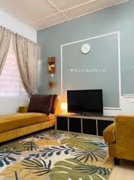 Seperti namanya, ruang tamu merupakan tempat yang direka untuk menjamu tamu, juga seringkali difungsikan untuk tempat berkumpulnya keluarga. 100 Idea Deco Ruang Tamu Hiasan Dalaman Ruang Tamu Terkini
