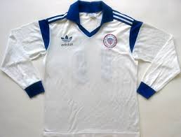 Nov 16, 2020 · this new jersey commemorates the 100th anniversary of us soccer's existence (1913). Chariotsoffire Sports Blog Us Soccer Jersey History 1916 2021