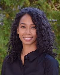 Heejung Eom's Instagram, Twitter & Facebook