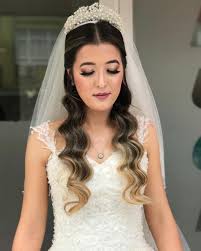 New The 10 Best Hairstyles With Pictures Makyaj Gelinbasi Gelin Gelinlikmodelleri Gelinmodelleri Geli Wedding Dresses Lace Wedding Dresses Cool Style