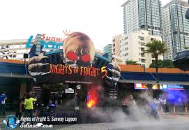 It's very horror because they are back to haunt you during the halloween season! Face Your Nightmare Of Fear In Nights Of Fright 5 Sunway Lagoon Malaysia Selina Wing Deaf Geek Blogger