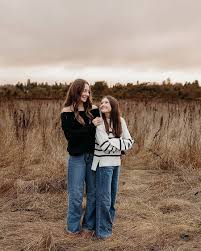 I'm doing an experiment to see if my reels or carousels get more traffic  and ❤️ Instagram is constantly changing and it's too hard to keep up! It  shouldn't be this hard