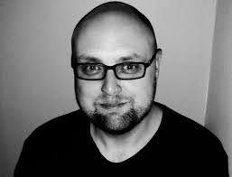 Steve Cavanagh's Instagram, Twitter & Facebook