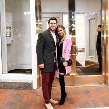 The couple confirmed their relationship on today with kathie lee and hoda during the guys jason, are you finally gonna ask me on a date? bristowe asked tartick playfully when he called into the show. Kaitlyn Bristowe And Jason Tartick Moving In Together In Nashville And Adopting A Dog