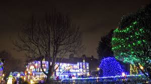 See more ideas about sims 3 houses plans, house design, sims house. What You Can Do If You Neighbour S Christmas Lights Are Too Bright Wales Online