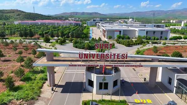 📍 Siirt Üniversitesi, Bir üniversite sadece binalardan ibaret değildir;  amfilerden yükselen bilgi sesleri, kütüphanede verilen emeklerle anlam  kazanır. 🌞📚🌙, Siirt Üniversitesi de öğrencileriyle ...