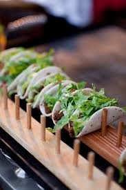 25 Party Foods You Have To Try Right Now Comidas Para Bodas Comida Para Eventos Comida De Catering
