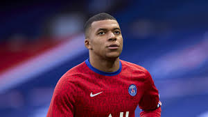Kylian mbappe is a french professional football player who plays for psg, this summer his been linked heavily for the spanish club real madrid especially sin. Football News Real Madrid To Wait For Kylian Mbappe After He Tells Psg He Will Not Sign New Deal Paper Round Eurosport