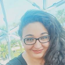 Danielle Strong (@strond123)