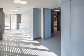 Die aktuellen trends reichen von jung und unkonventionell bis hin zu klarer sachlichkeit und schlichtheit. Abk Architekturburo Koch Gmbh Projekt Krankenhaus Weilheim Op Abteilung