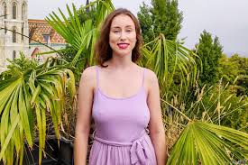 Redhead Newbie Busty Berta Lusty Cant Handle First Monster Cock photo set  - OK.PORN