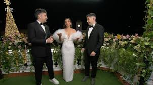 Estopa y Chenoa: correctos, cada uno en su mundo en unas campanadas que no pasarán a la historia | Televisión | EL PAÍS