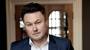 Ulf er bekymret for sine børns hjerner: De har ikke godt af for meget  skærmtid