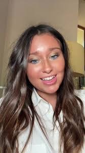 Caitlyn Barnes's Instagram, Twitter & Facebook