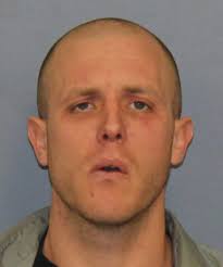 Bank robbery suspect arrested changing flat tire at Ephrata Sheetz: police 