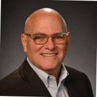 Greg Eades's Instagram, Twitter & Facebook