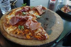 Delivery driving helped shape my time management and organisation. Excellent Pizza Picture Of Gordon Ramsay Hell S Kitchen Las Vegas Tripadvisor