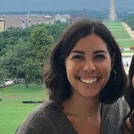 Elana Ross's Instagram, Twitter & Facebook