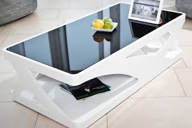Ein couchtisch in weiß und hochglanz in quadratischer form kann sich elegant in ihrem wohnzimmer machen. Couchtisch Weiss 120 Hochglanz Glasplatte Ventura Salesfever