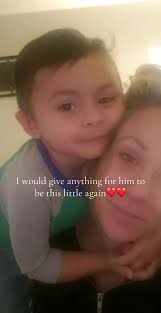 holly moon (@hollyj328)