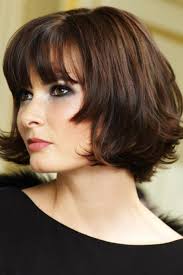 Frisuren Mittellang Stufig Mit Schragem Pony Mittellange Frisuren Pinterest Ponys Frisuren Schulterlang Kurzhaarfrisuren Frisuren 2018