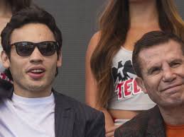 Por qué Julio César Chávez no puede ayudar a su hijo Jr. a superar sus  problemas