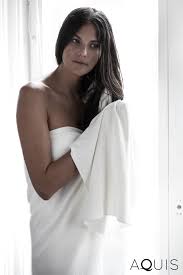 Myth Busted Drying Your Hair With A T Shirt Is Actually A Bad Idea Long Hair Towel Long Hair Styles Aquis Hair