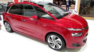 Citroën brought the first concept car based on its production c4 cactus to the geneva motor show today, showing off the adventure concept. 2014 Citroen C4 Picasso Exclusive Exterior And Interior Walkaround 2014 Geneva Motor Show Youtube