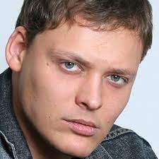 Personality c актером артемом крестниковым. Artem Artemev Biografiya Data Rozhdeniya Mesto Rozhdeniya Filmografiya Klipy