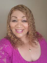 Someone tell me which icon best for Snapchat Btw I love pink 🩷