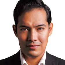 Alejandro Ojeda García (@AlexOjedaga)