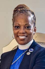 Latisha Hillman's Instagram, Facebook & TikTok