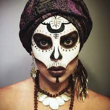 30 Cool Halloween Makeup Ideas For Women Flawssy Voodoo Makeup Halloween Costumes Makeup Halloween Makeup
