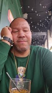 Roderick Burnett's Instagram, Twitter & Facebook