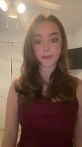 Ashley (@ashley.reina)