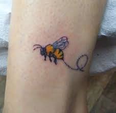 Insect tattoos are another popular tattoo and the bumble bee tattoo is no exception. Bumble Bee Tattoo Coolz Tatttoo Ideas Bumble Bee Tattoo Bee Tattoo Honey Bee Tattoo