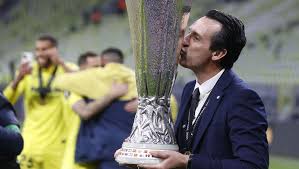 Унаи эмери — воспитанник футбольного клуба «реал сосьедад», но на высшем уровне сыграл всего 5 матчей (забил 1 мяч в ворота «альбасете)», проведя почти всю карьеру футболиста в клубах. Fkulrfxu6qmpm