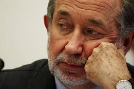 Los últimos años de vida pública de jovino novoa estuvieron marcados por ser uno de los investigados y condenados por los casos de de esta manera, novoa se convirtió en el primer político chileno en ser condenado por financiamiento irregular en campañas. Jovino Novoa Contraataca Con Falacias El Quinto Poder
