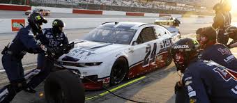 Nascar cup series race at daytona rc. William Byron Chad Knaus Set For Milestones At Richmond Raceway Axalta Racing