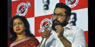 Sarathkumar started off her career in film with roles in abhilasha (1983) and swati mutyam (1985). Vqhveku2jy69sm