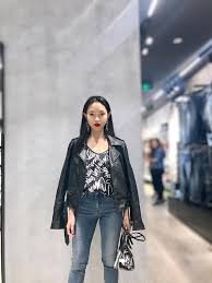 Jul 03, 2021 · sau 6 tháng đầu năm 2021, top 10 tỷ phú giàu nhất việt nam đã kiếm được số tiền lớn từ vài nghìn đến vài chục nghìn tỷ đồng. Tiá»ƒu Sá»­ Chau Bui Chou Chou