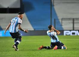 Lunes 12 de abril a las 21:15: Zgi6ydqjbrajsm