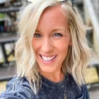 10 "Ashley Oman" profiles