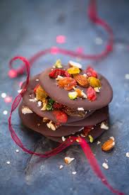 Mendiants Inratables Recette Friandises Au Chocolat Biscuit De Noel Recette Mendiants