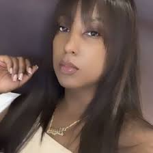 Noelle Mobley's Instagram, Twitter & Facebook