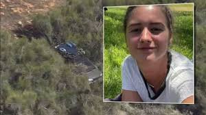 Mochileira alemã é resgatada após 12 dias perdida em área remota da  AustráliaMochileira alemã é resgatada após 12 dias perdida em área remota  da Austrália