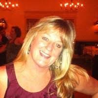 Lynn Erb's Instagram, Twitter & Facebook